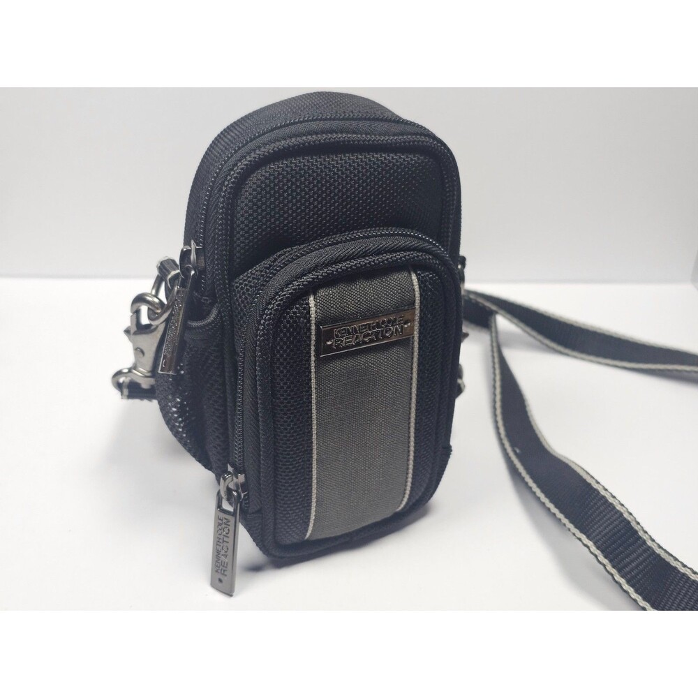Kenneth Cole Reaction Camera Bag Travel Case w/ Shoulder Strap Black